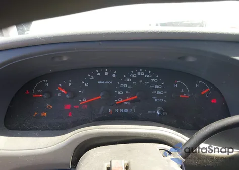 2008 Ford E-150 Xl/Xlt z USA, uszkodzony, nr VIN 1FMNE11W38DA31176